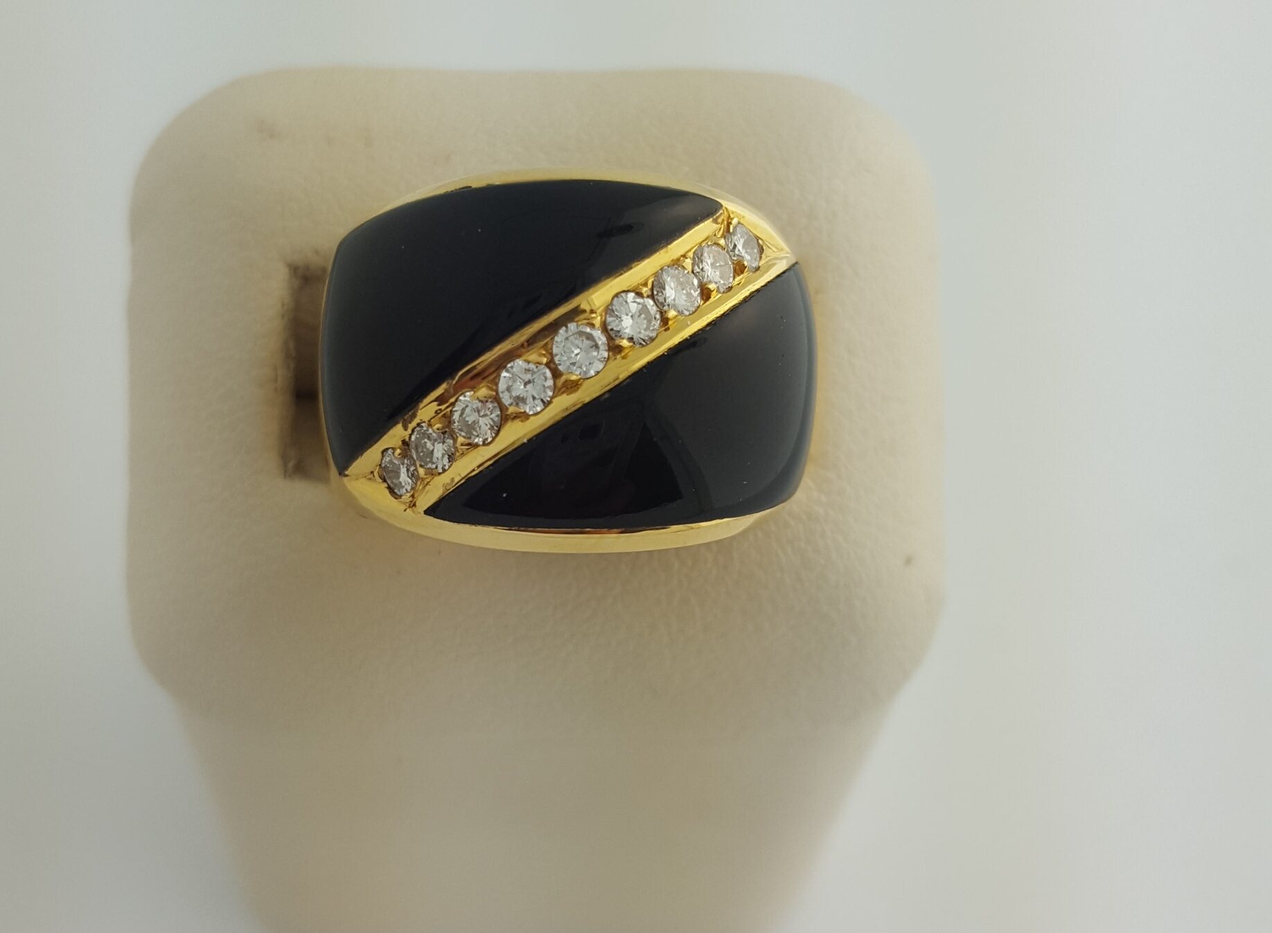 Estate Piece - 18k yellow gold onyx and diamond ring